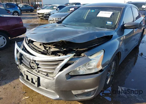 2015 Nissan Altima 2.5 S z USA, uszkodzony, nr VIN 1N4AL3AP8FC473621